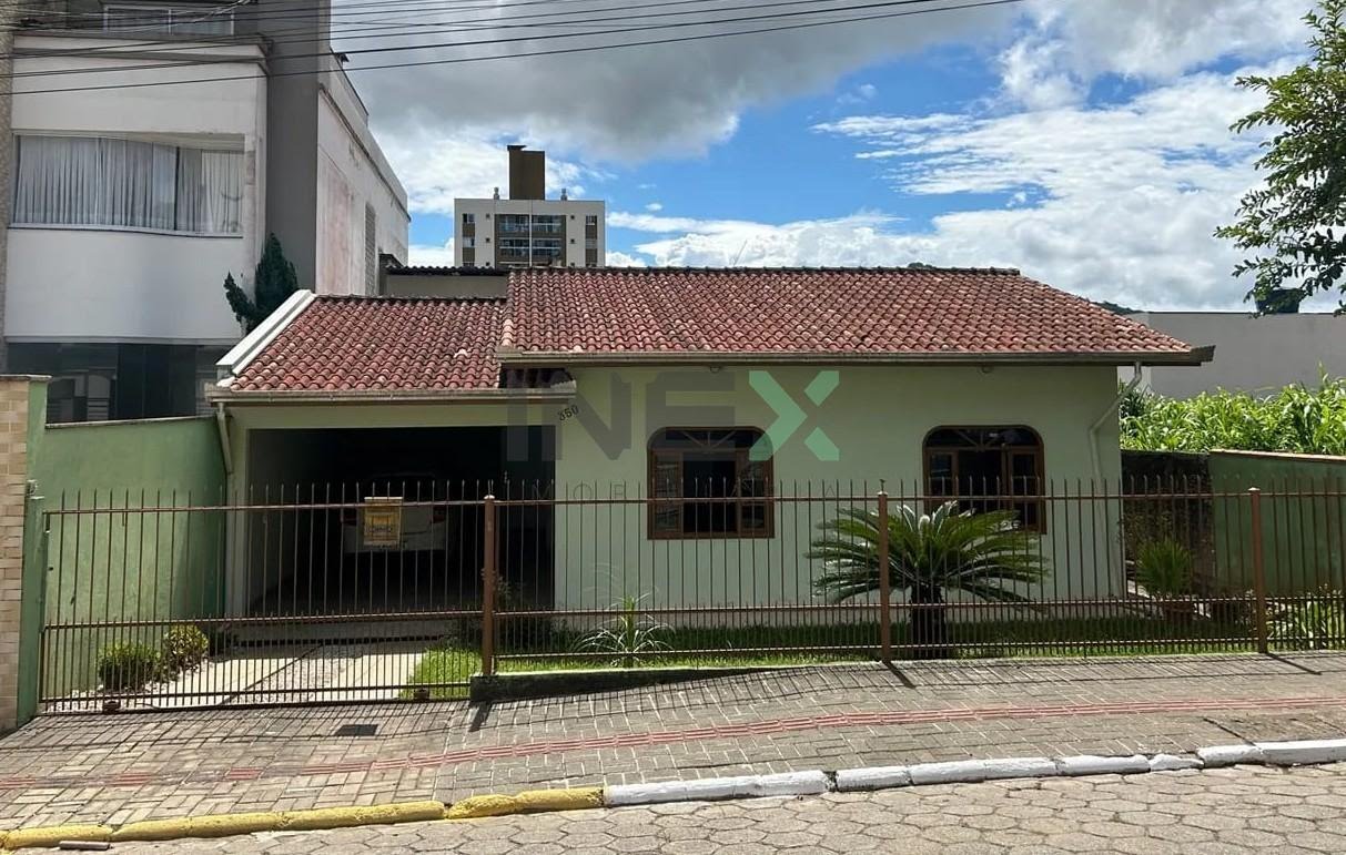 Casa mobiliada à venda no Tabuleiro — foto 1