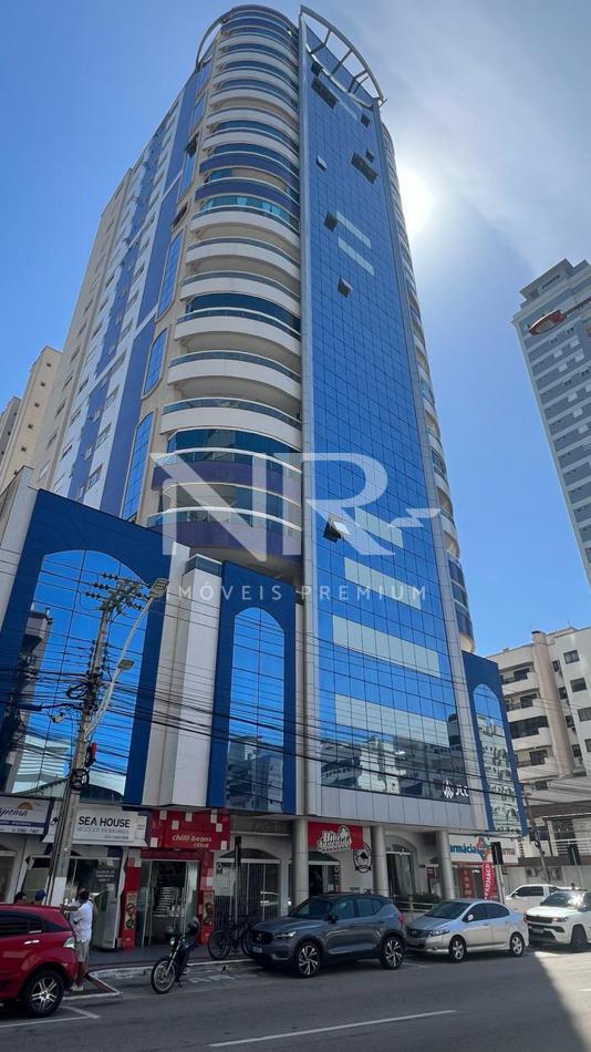 Apartamento Meia Praia Itapema — foto 1