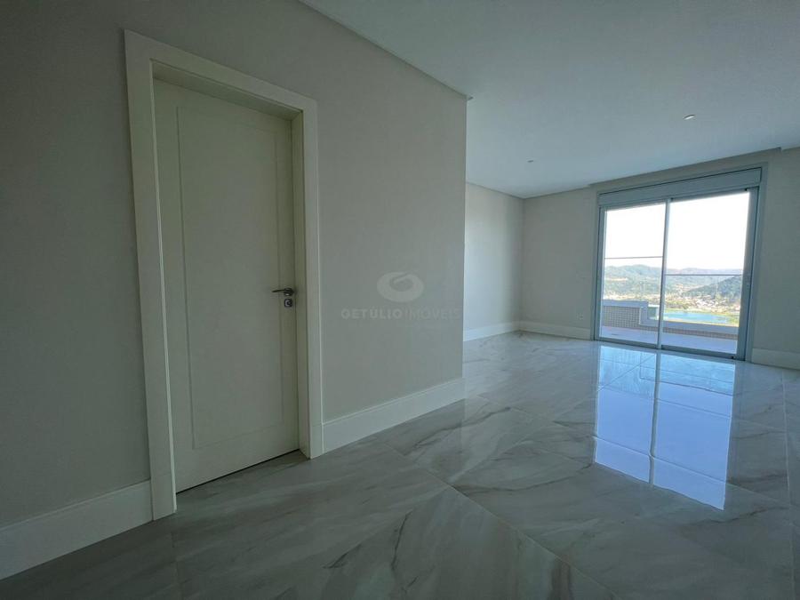 Cobertura Centro Balneário Camboriú — foto 1